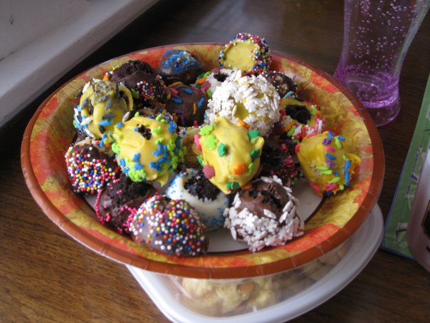 Some of the dozens of cakeballs my friends and I made.